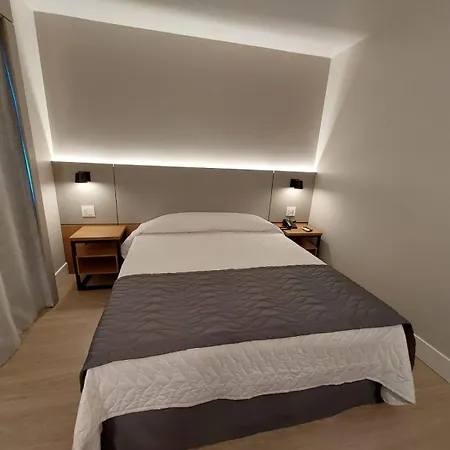 Mogano Business Hotel- Eletroposto-3
